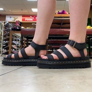 Dr. Martens Blaire (24235001)